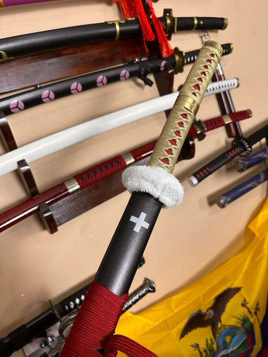 Katana De Metal Decorativa Trafalgar Law One Piece morada 1ra Version