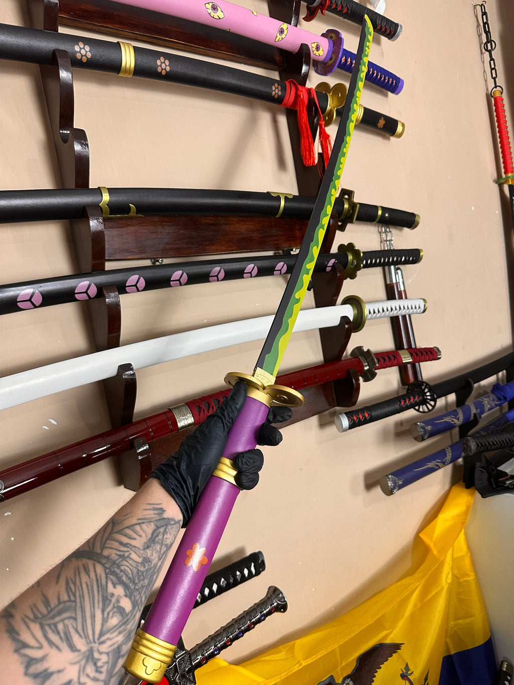 Katana Enma de Zoro de One Piece Morada Decorativa