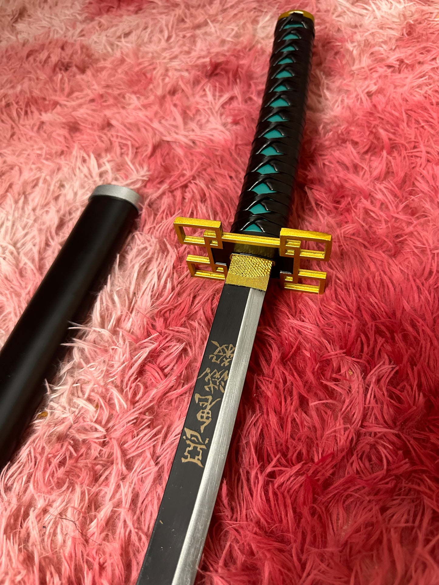 Katana De Metal Tokito Muichiro Kimetsu no Yaiba Demon Slayer - Alta Calidad